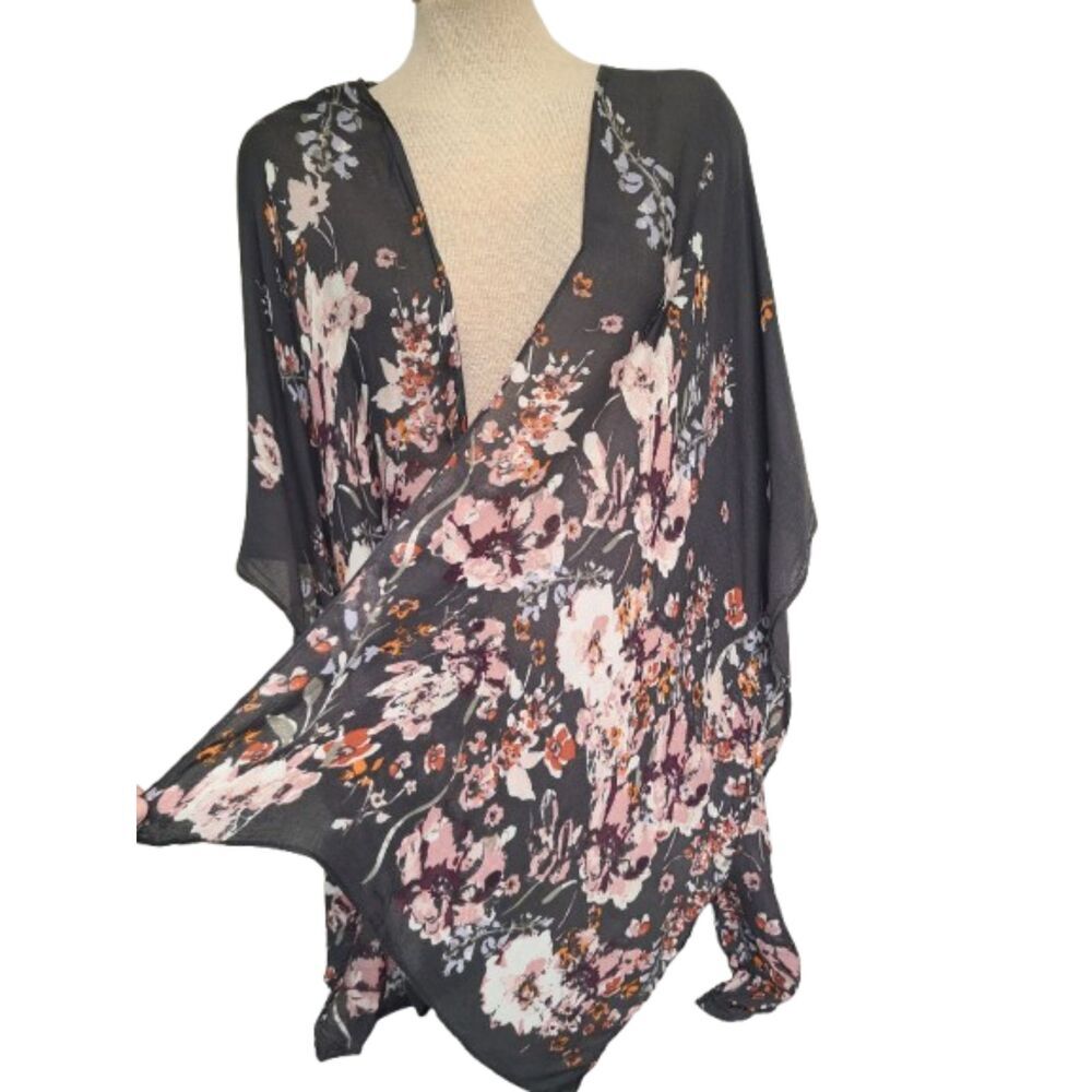 Maurices Moody Floral‎ Lightweight Kimono Soft Rayon Lounge Girl Era One Size